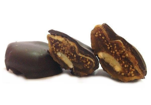 Praline di Fichi ripieni di Noci e Mandorle al Rhum ricoperti di Cioccolato Fondente - 250 gr
