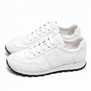 Prada scarpe sneakers sneakers bianco